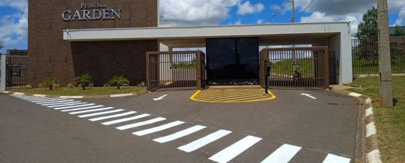 Últimos terrenos no Petrona Garden